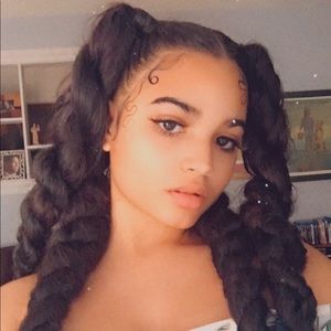 Meet your Posher, Blue